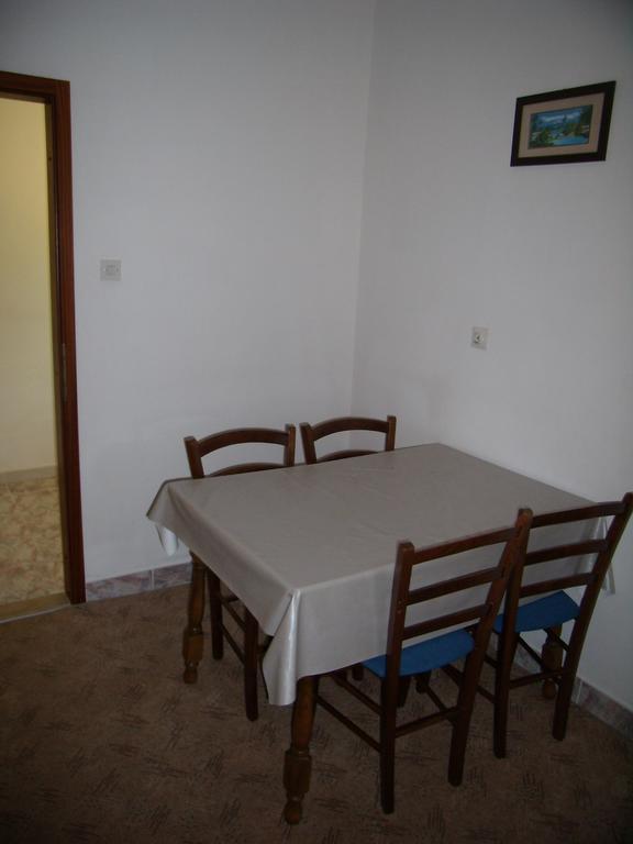 Marina Apartment Trogir Habitación foto